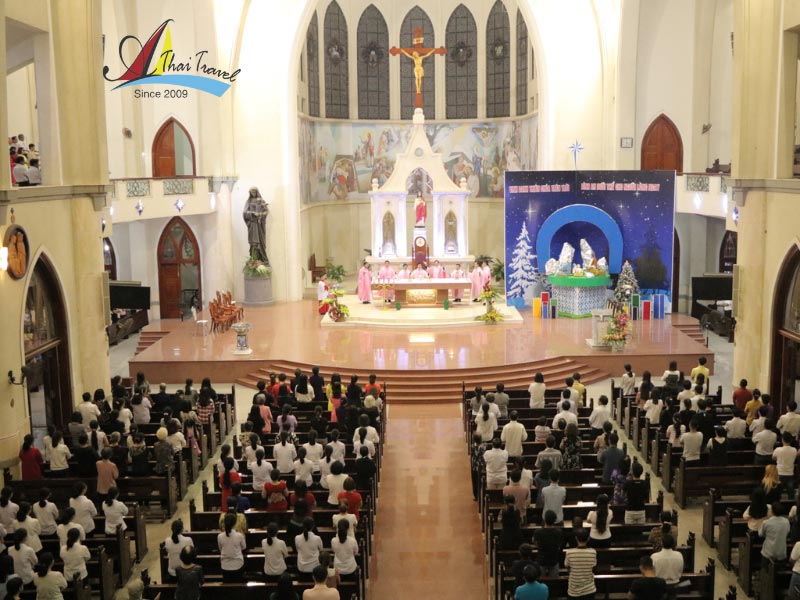 Catholic church tours in Vietnam